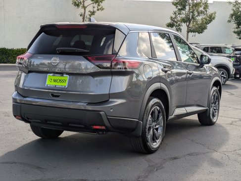 New 2026 Nissan Rogue SV image 7