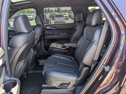 Used 2024 Hyundai Palisade Calligraphy image 32