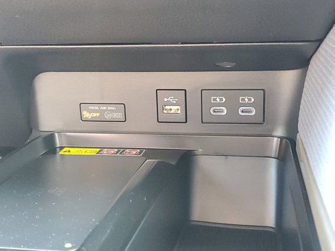 New 2026 Toyota Camry SE image 27