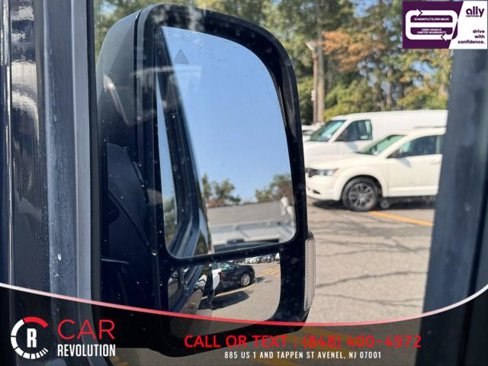 Used 2024 Mercedes-Benz Sprinter 2500 image 44