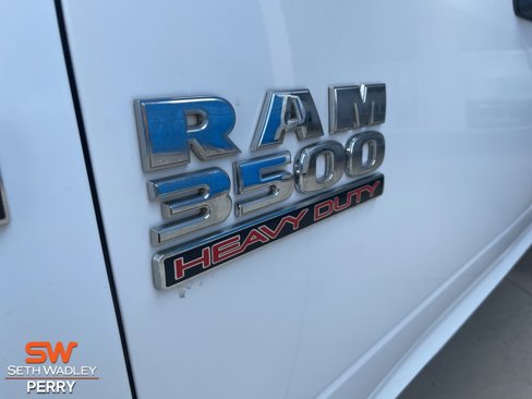 Used 2018 RAM 3500 Tradesman w/ Popular Equipment Group image 12