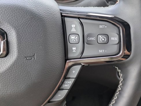 New 2025 RAM 2500 Limited image 24
