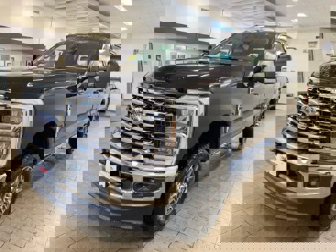 New 2026 Ford F350 Lariat image 4