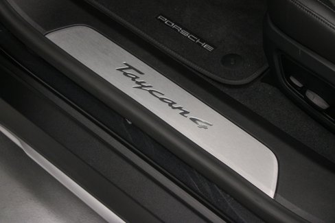 New 2025 Porsche Taycan 4 Cross Turismo image 20