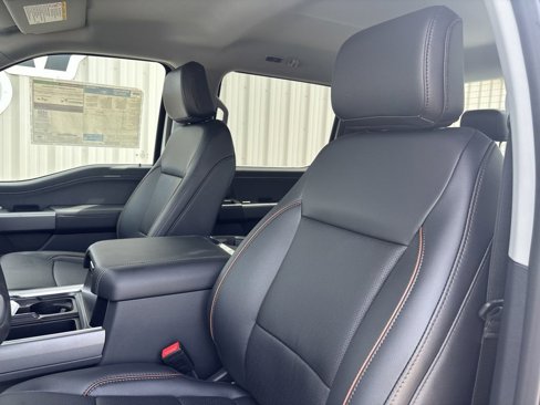 New 2025 Ford F350 Lariat w/ Chrome Package image 25