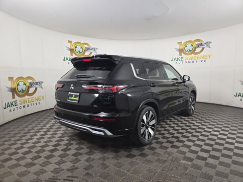 New 2025 Mitsubishi Outlander SEL image 7