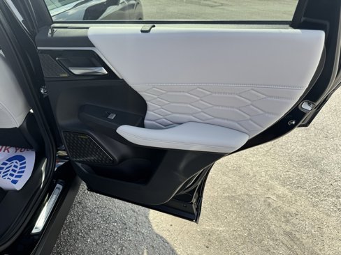 New 2025 Mitsubishi Outlander AWD image 31
