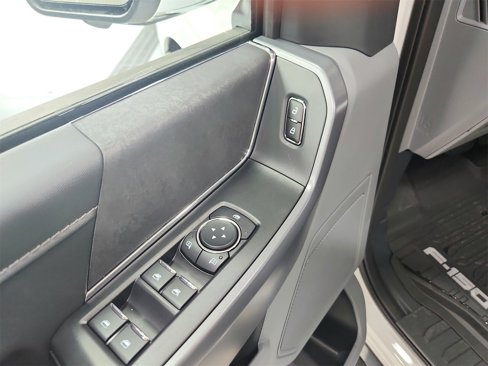 New 2025 Ford F150 XLT image 37
