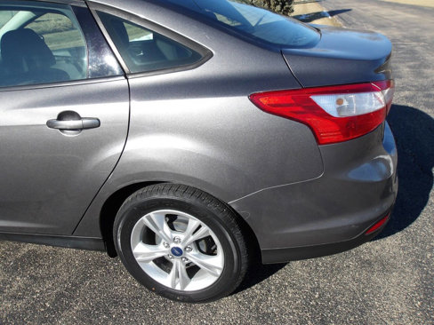 Used 2013 Ford Focus SE image 29