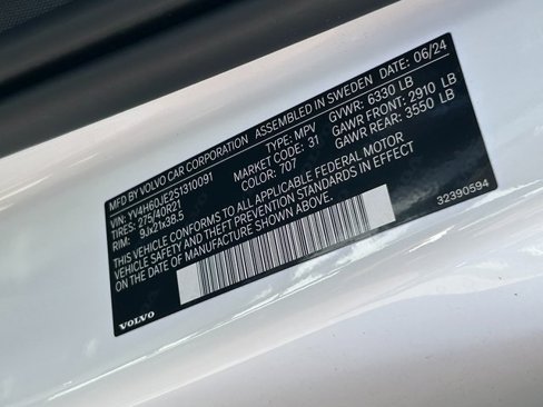 Used 2025 Volvo XC90 T8 Plus w/ Protection Package Premier image 37