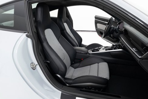 Used 2024 Porsche 911 Turbo S image 32