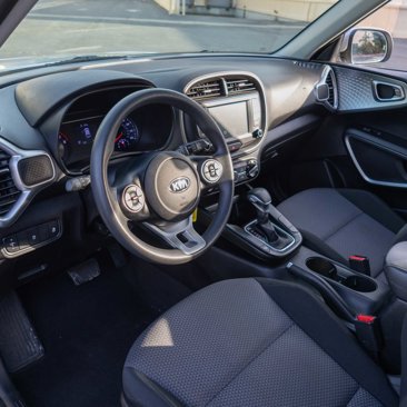 Used 2021 Kia Soul LX image 11