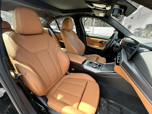 Used 2024 BMW M340i w/ Premium Package image 28
