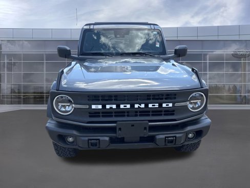 Used 2022 Ford Bronco Black Diamond image 9