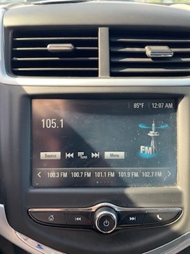 Used 2017 Chevrolet Sonic LT image 9