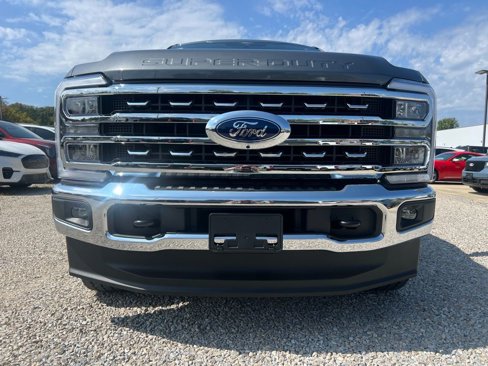 New 2026 Ford F350 Lariat w/ Chrome Package image 3