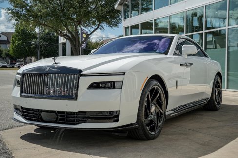 New 2025 Rolls-Royce Spectre Black Badge image 6