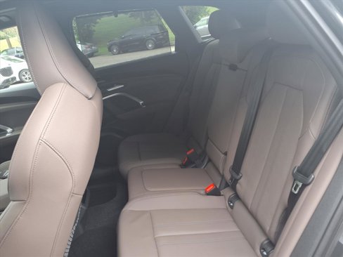 New 2025 Audi Q5 Premium Plus image 8