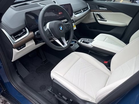 New 2026 BMW X1 xDrive28i w/ Technology Package image 16