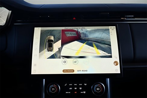Used 2023 Land Rover Range Rover SE image 25