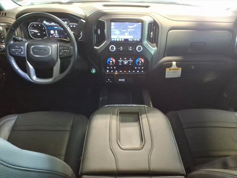 Used 2022 GMC Sierra 2500 Denali image 16