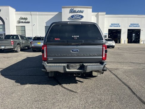 Used 2024 Ford F350 Lariat w/ Chrome Package image 6