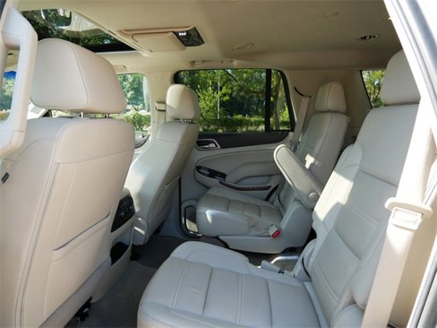Used 2019 GMC Yukon Denali w/ Denali Ultimate Package image 9