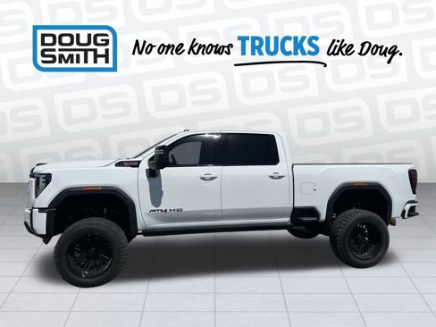 Used 2025 GMC Sierra 3500 AT4 w/ AT4 Premium Plus Package image 2