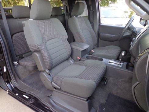 Used 2014 Nissan Frontier SV w/ SV Value Truck Package image 17