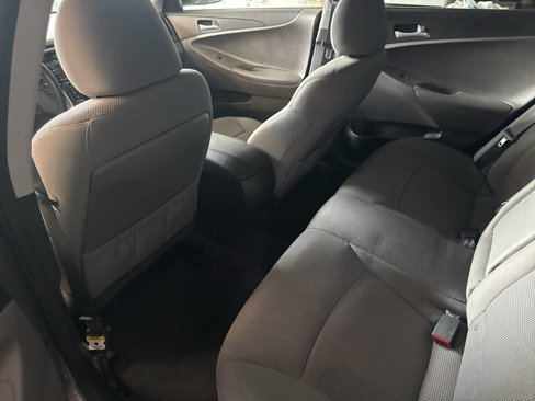 Used 2013 Hyundai Sonata GLS image 10