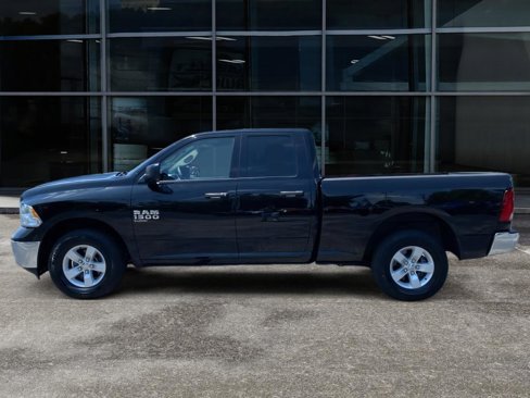 Used 2024 RAM 1500 Classic SLT image 6