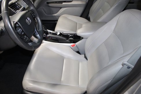 Used 2017 Honda Accord EX-L image 12