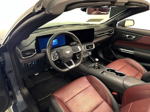 Certified 2025 Ford Mustang GT Premium image 4