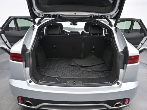 Certified 2020 Jaguar E-PACE R-Dynamic SE image 16