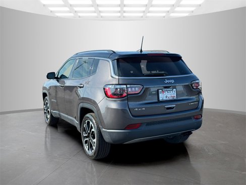 Certified 2022 Jeep Compass Limited image 5