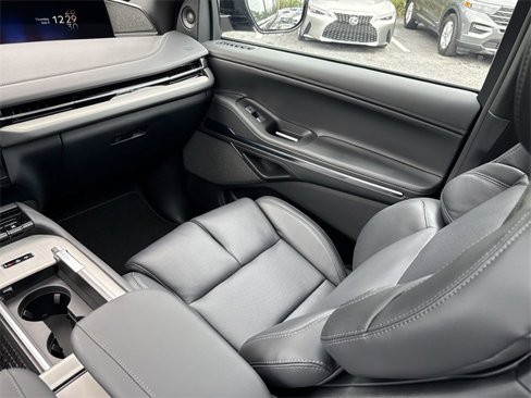 New 2025 Lincoln Navigator Reserve image 19
