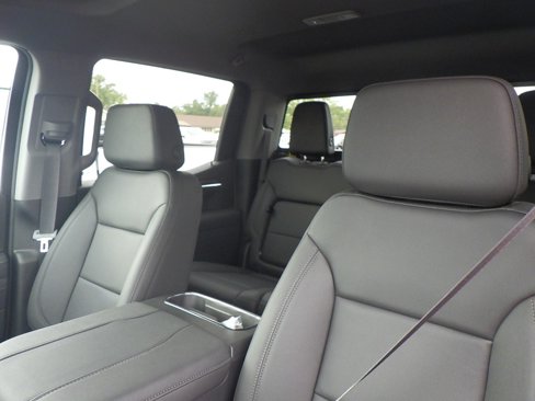 New 2026 GMC Sierra 1500 SLT w/ SLT Premium Plus Package image 6