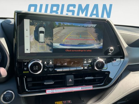 New 2025 Toyota Highlander Platinum image 20