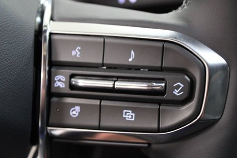 New 2026 GMC Sierra EV Elevation image 22