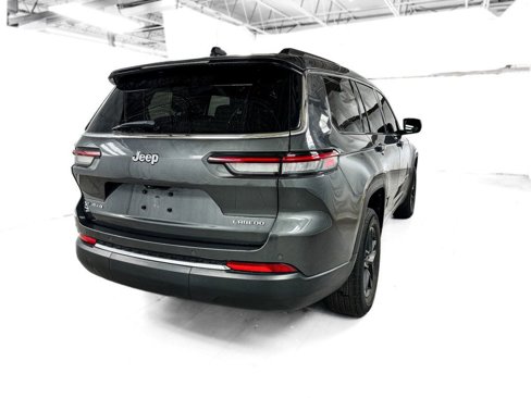 Used 2022 Jeep Grand Cherokee L Laredo w/ Luxury Tech Group I image 6