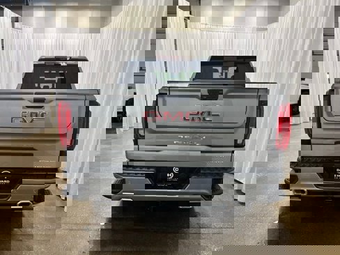 New 2026 GMC Sierra 1500 Denali w/ Denali Reserve Package image 17