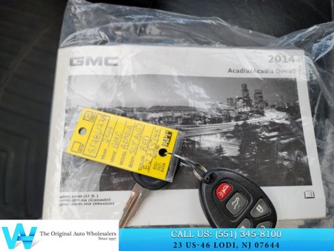 Used 2014 GMC Acadia SLT image 26