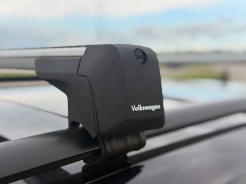 Used 2018 Volkswagen Tiguan SE image 29