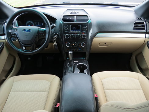 Used 2017 Ford Explorer FWD image 9