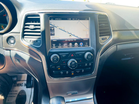 Used 2016 Jeep Grand Cherokee Limited image 36
