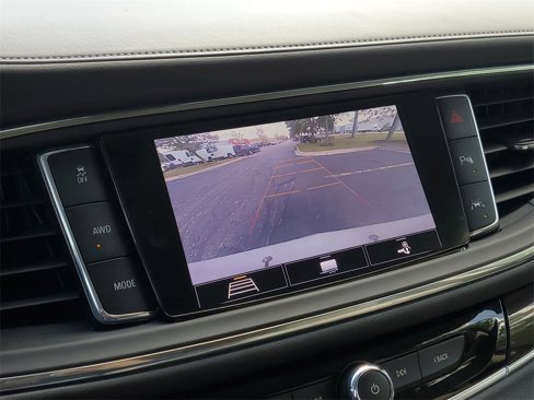 Used 2020 Buick Enclave Premium image 22