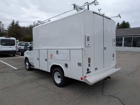 New 2026 Ford E-350 and Econoline 350 Super Duty w/ Power Equipment Group image 10