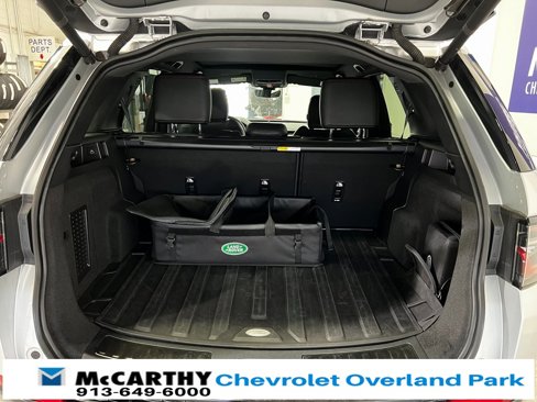 Used 2023 Land Rover Discovery Sport SE R-Dynamic image 30