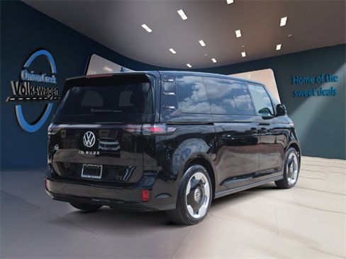 New 2025 Volkswagen ID. Buzz Pro S image 5