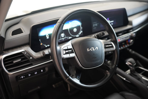 Used 2023 Kia Telluride SX image 14